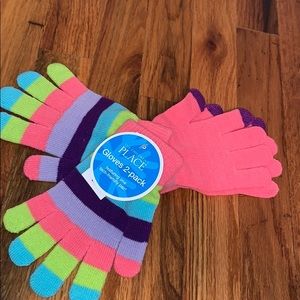 two pairs of brand new children’s place gloves